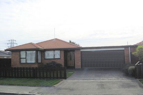 Photo of property in 1/23 Takaro Avenue, Sockburn, Christchurch, 8042