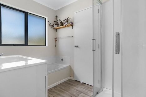 Photo of property in 16 Aaron Place, Brookfield, Tauranga, 3110