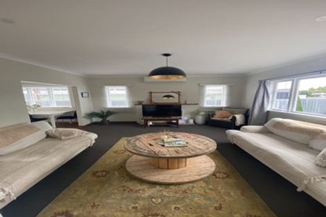 Photo of property in 1157 Heaphy Terrace, Fairfield, Hamilton, 3214