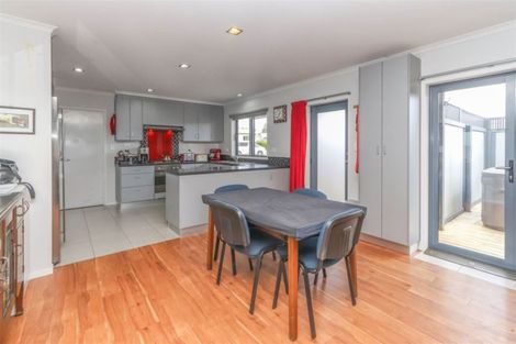 Photo of property in 27b Miro Street, Inglewood, 4330