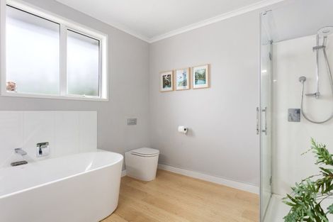 Photo of property in 6 Hamilton Drive, Wainui, Gisborne, 4010