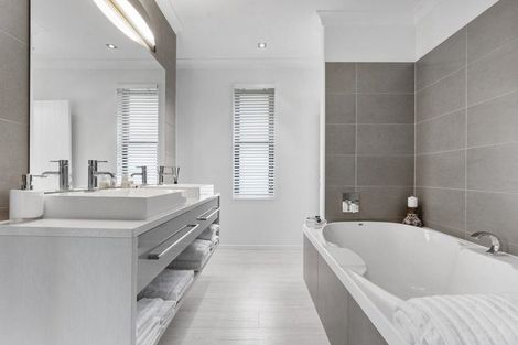 Photo of property in 12 Riverfields Lane, Tamahere, Hamilton, 3283