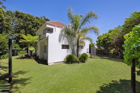 Photo of property in 1/674l Ranginui Road, Welcome Bay, Tauranga, 3175