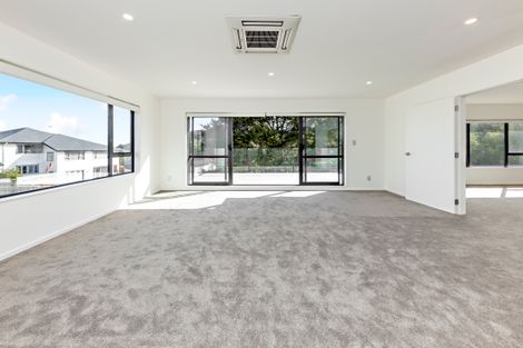 Photo of property in 40 Dawood Place, The Gardens, Auckland, 2105