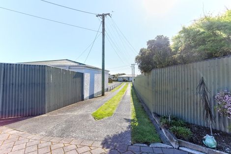 Photo of property in 44 Hadfield Crescent, College Estate, Whanganui, 4500