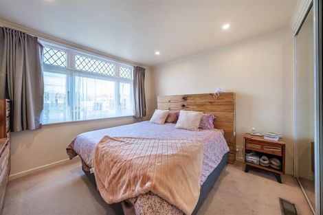 Photo of property in 43 Kensington Avenue, Petone, Lower Hutt, 5012