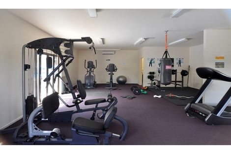 Photo of property in 1/206 Manuka Road, Bayview, Auckland, 0629