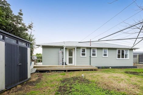 Photo of property in 5 Kepa Street, Ohawe, Hawera, 4671