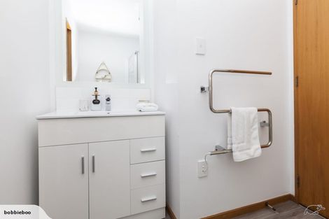 Photo of property in 8/4 Broadbent Street, Riccarton, Christchurch, 8041