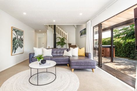 Photo of property in 17 Cedar Road, Te Awanga, 4102