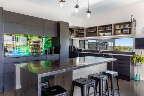 Photo of property in 57 Beechwood Road, Feilding, 4779