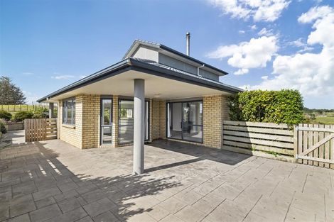 Photo of property in 139 Ostrich Farm Road, Pukekohe, 2676