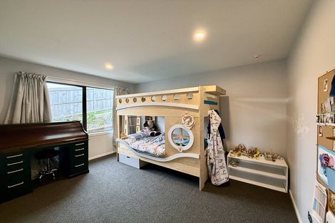 Photo of property in 17 Rexs Way, Green Island, Dunedin, 9018