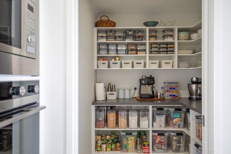 Photo of property in 15 Ruruhi Street, Raglan, 3225