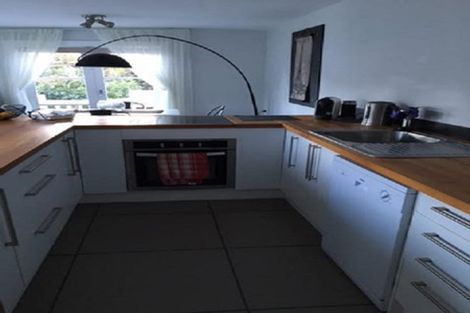 Photo of property in 32 Remu Place, Greenhithe, Auckland, 0632