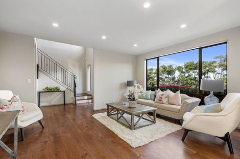 Photo of property in 33 Kilkelly Avenue, Pinehill, Auckland, 0632