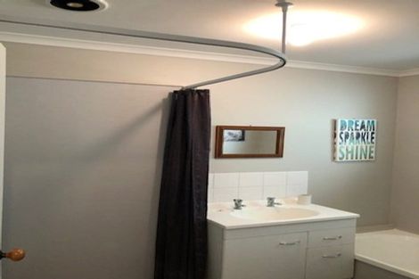 Photo of property in 19 Ameer Street, Pleasant Point, 7903