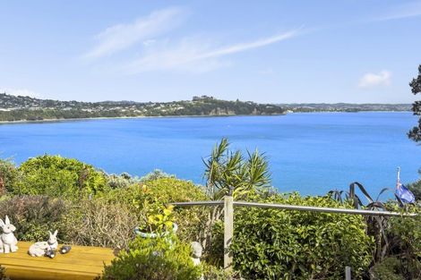 Photo of property in 72 Ardern Avenue, Stanmore Bay, Whangaparaoa, 0932