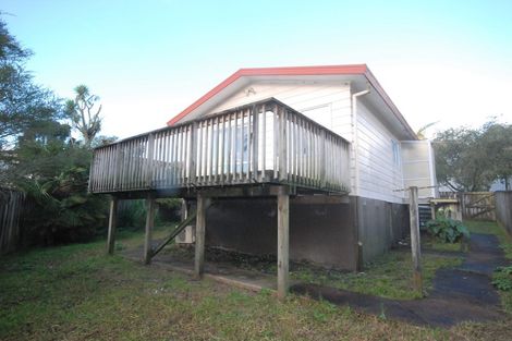 Photo of property in 2/22 Borich Road, Sunnyvale, Auckland, 0612
