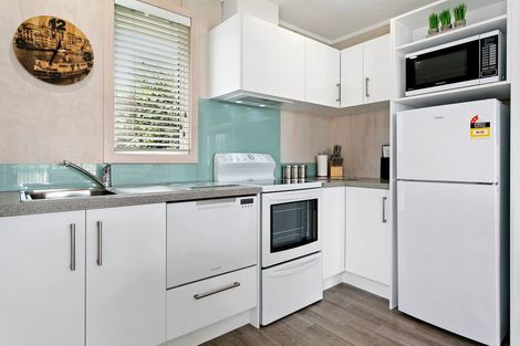 Photo of property in 2/19 Awanui Street, Hilltop, Taupo, 3330