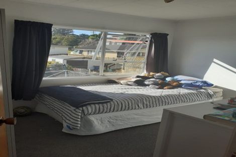 Photo of property in 9 Meadowood Drive, Unsworth Heights, Auckland, 0632