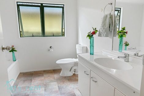 Photo of property in 1/150 Rosebank Road, Avondale, Auckland, 1026