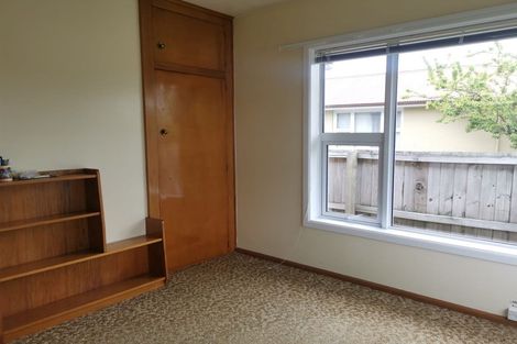 Photo of property in 16 Gladson Avenue, Sockburn, Christchurch, 8042