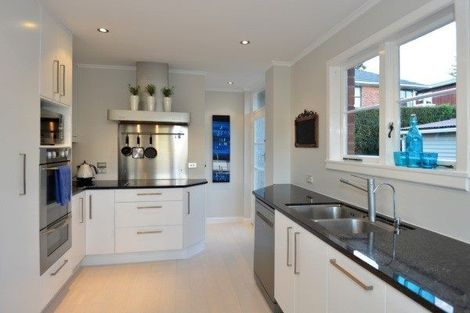 Photo of property in 1/11 Belmont Terrace, Milford, Auckland, 0620