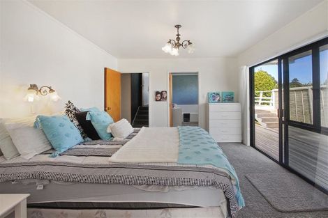 Photo of property in 4 Channel View Road, Clarks Beach, Pukekohe, 2679