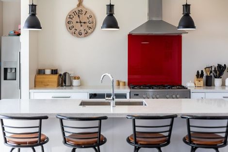 Photo of property in 87 Endeavour Drive, Whitby, Porirua, 5024