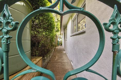 Photo of property in 91 Golf Road, Paraparaumu Beach, Paraparaumu, 5032