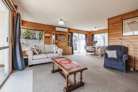 Photo of property in 26 Marchant Place, Westown, New Plymouth, 4310