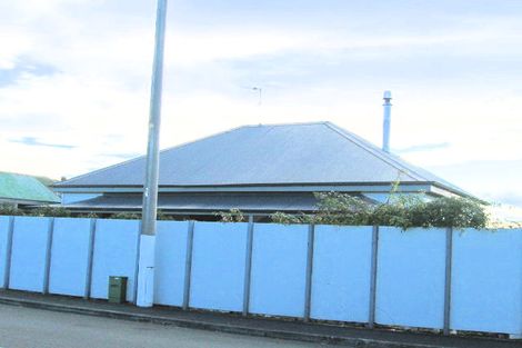 Photo of property in 19 Napier Terrace, Hospital Hill, Napier, 4110