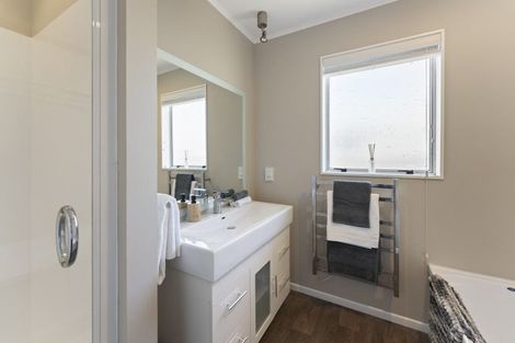 Photo of property in 85 Pasadena Crescent, Totara Park, Upper Hutt, 5018