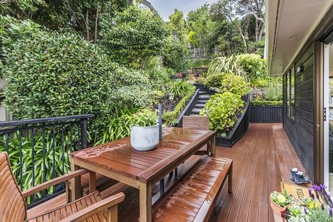 Photo of property in 11 Eclipse Lane, Whitby, Porirua, 5024