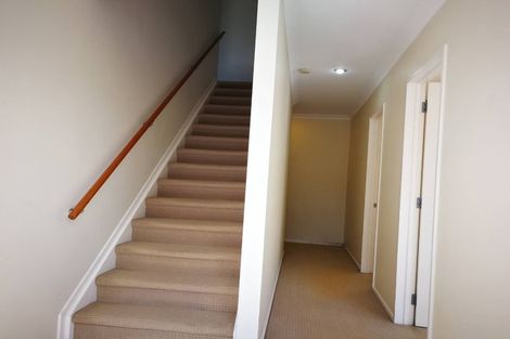 Photo of property in 2/25 Keldale Place, Forrest Hill, Auckland, 0620
