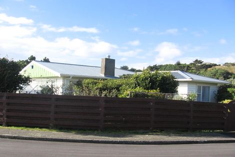 Photo of property in 8 Glen Alton Avenue, Paparangi, Wellington, 6037