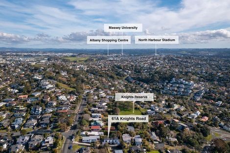 Photo of property in 61a Knights Road, Rothesay Bay, Auckland, 0630