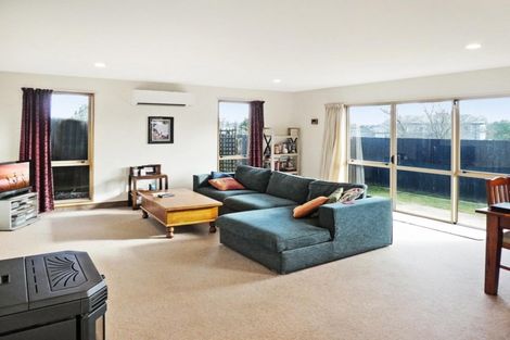 Photo of property in 267a Lake Terrace Road, Shirley, Christchurch, 8061