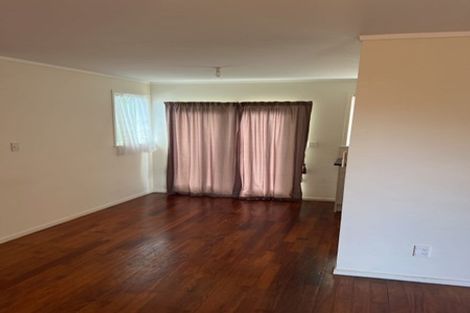 Photo of property in 41 Rathgar Road, Henderson, Auckland, 0610