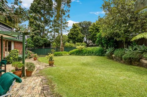 Photo of property in 9 Langstone Place, Chatswood, Auckland, 0626