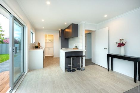 Photo of property in 86 Englefield Road, Northwood, Christchurch, 8051