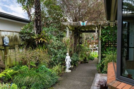 Photo of property in 6 Nimmo Avenue, Waikanae, 5036