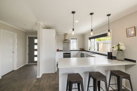 Photo of property in 31 Wescombe Grove, Feilding, 4702