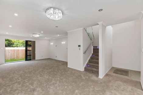 Photo of property in 79a Russell Road, Manurewa, Auckland, 2102