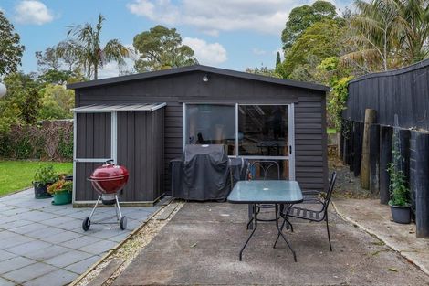 Photo of property in 190 Golf Road, Titirangi, Auckland, 0604