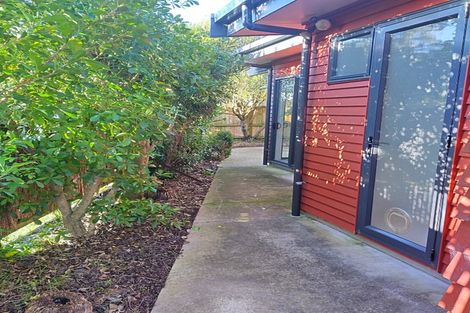 Photo of property in 51 Minaret Drive, Bucklands Beach, Auckland, 2014