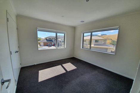 Photo of property in 12 Gatley Grove, Churton Park, Wellington, 6037