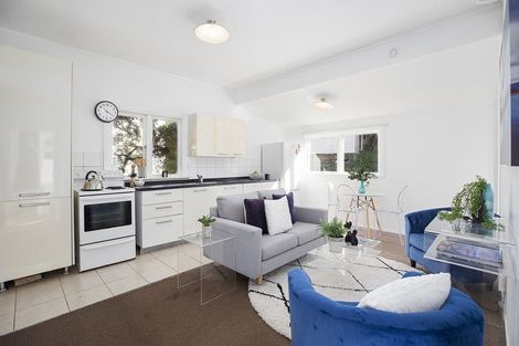 Photo of property in 67 Holloway Road, Aro Valley, Wellington, 6021