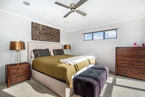 Photo of property in 166a Upper Harbour Drive, Greenhithe, Auckland, 0632